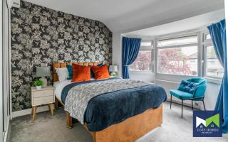 Spacious and Comfortable 5 Bedroom, 2 Bathroom Home with POOL TABLE, perfect for Contractors, NEC and Families - 7