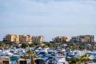 2 Bdr Marina Bliss: A Serene Escape with a View - Hurghada - 1