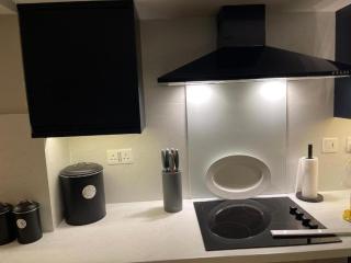 2 Bed 'Cosy Cottage' Central Bawtry High End Decor - 1