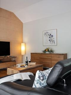 Jarrah Grove Forest Retreat - Adults Only Luxury Chalet - Rosa Glen - 1