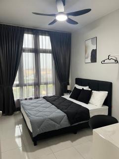 Cozy 2BR Near Ipoh Town self check in, free parking - 1