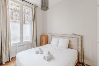 Charmant Appartement 4P- Face ARC de Triomphe - Paris - 7