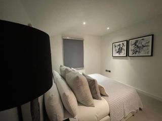 Quintessential Town House Close to Central London - Londra - 5
