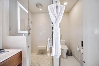 Three Bdr Ocean Front Lockoff - Villa La Valencia - 3