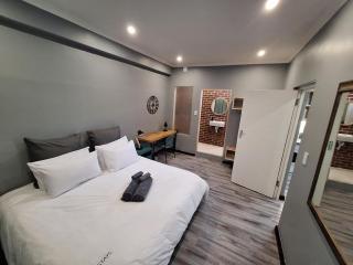 S2 Stoked Apartment - Muizenberg - 0
