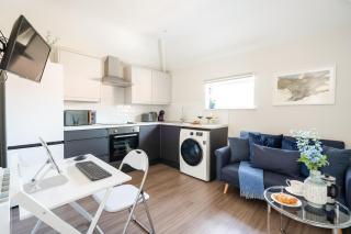 Howard Gardens - 1 Bedroom Apartment in Cardiff City Centre - Cardiff - 0
