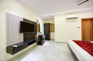 Hotel Surya Plaza Near New Delhi Railway Station and Connaught Place - Nova Deli - 4