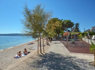 Stylish Kaštela Apartment with Modern Amenities and Free Parking - Kaštela - 3