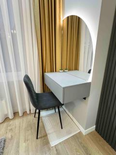 Luxury Apartment in the Center with Parking - Chişinău - 3
