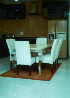 Luxury 4 bedroom apartment - 8