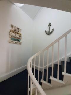 4 Harbour Views - Rhos-on-Sea - 6