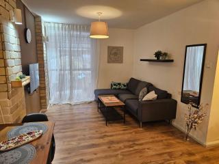 אל גינת אגוז - 7