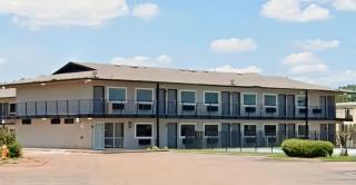 Studio City Suites, a Travelodge by Wyndham - Texarkana - 2