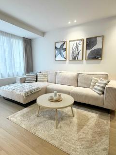 Spacious & bright apartment steps from the beach in Knokke - Knokke-Heist - 4