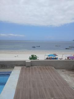 Beach Breeze 001 - Mombasa - 9