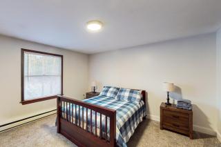 Lakeside Timber Lodge - White Haven - 1