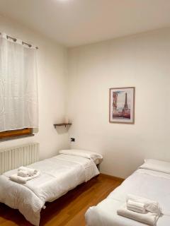 WORLD GALLERY apartment - Rho - 1
