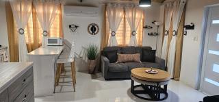 Las Julies's Apartment - - 0