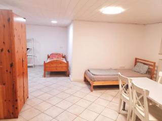 Souterrain Monteur Arbeiter 2-Zimmer Wohnung Kassel - Kassel - 8