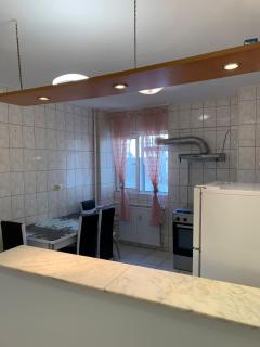 Chic 4 bedrooms near metro, regie UPB 2 bathrooms - 5