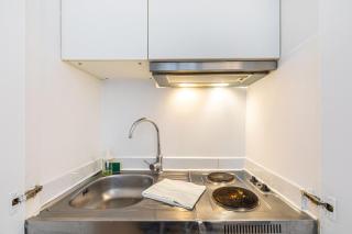 GuestReady - L'Petite Maison Rouge - Paris - 6