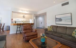 601 Barrington Park - 6