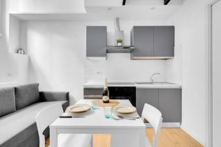 2TERM38 -Loreto - Duomo - Central - - Milan - 7