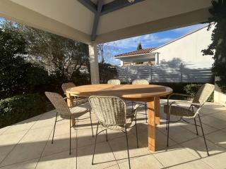 PORT CAMARGUE - JOLIE VILLA POUR 6 PERSONNES CLIMATISEE AVEC JARDIN ET PARKING - Le Grau-du-Roi - 6