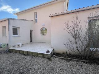 PORT CAMARGUE - JOLIE VILLA POUR 6 PERSONNES CLIMATISEE AVEC JARDIN ET PARKING - Le Grau-du-Roi - 7