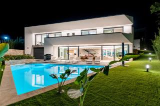 VACATION MARBELLA I Villa La Moderne, Sparkling Heated Pool, Private GYM, Cine Room, Arcade Machines - Marbella - 7