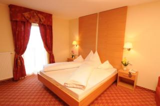 Hotel Stamserhof - Andrian - 9