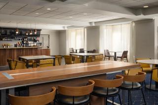 Courtyard by Marriott Myrtle Beach Barefoot Landing - Myrtle Beach - 6