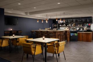 Courtyard by Marriott Myrtle Beach Barefoot Landing - Myrtle Beach - 8