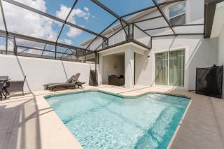 3017 Storey Lake - 11 hóspedes, piscina, 15 min da Disney - 0