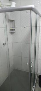 Quarto com banheiro próximo à Praia de Itapuã - Salvador - 6