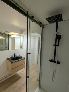 Appartement tout équipé de 2 chambres a charmes - Charmes - 3