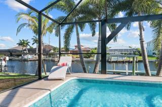 Luxury Villa Bermuda - South Facing Heated Pool Waterfront Property - Cape Coral - 9