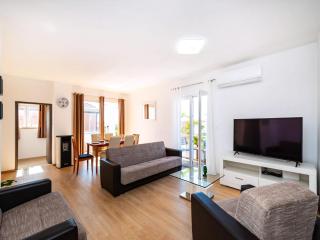 Maia Lena Drei Zimmer Wohnung - Maslenica - 3
