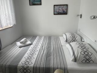 Appartement in Fažana mit Garten, Terrasse und Grill - Fažana - 6