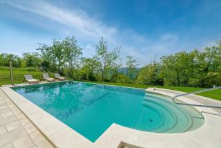 Villa Demetra mit zauberhafter Aussicht, 8 Personen, Infinity Pool, Billiard, Tischtennis - Motovun - 9