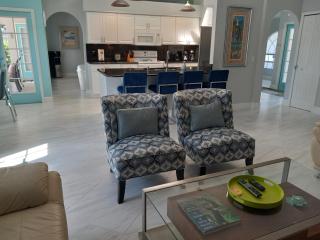 Luxury Villa Bermuda - South Facing Heated Pool Waterfront Property - 1