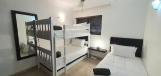 8 Glitter Bay Umhlanga Beachfront Amazing Views - Durban - 2