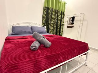 Aika Homestay Ladang Tanjung Kuala Terengganu with Swimming Pool - Kuala Terengganu - 6