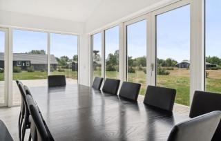 5 Bedroom Cozy Home In Væggerløse - 8