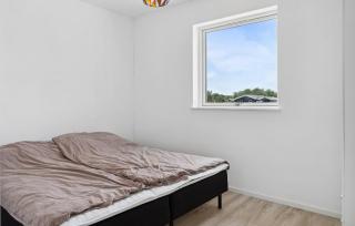 5 Bedroom Cozy Home In Væggerløse - 1