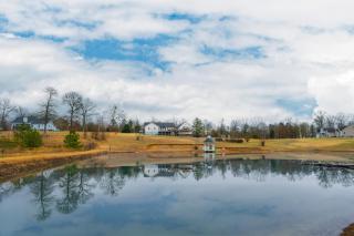 Fall Foliage Retreat Hot Tub and Pond Deck - 7