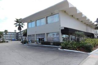 Amazing Condo with Partial Ocean View - Daytona Beach - 3