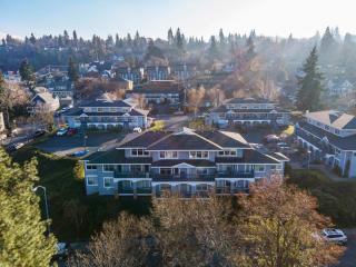 27 Lodge - Hood River - 8
