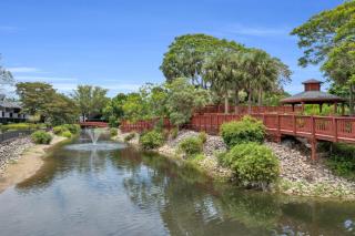 Park Shore Resort by Mike Z Rentals - Naples - 5
