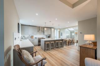 Mor Awel By Birch Stays New Home - Llanrhyddlad - 0